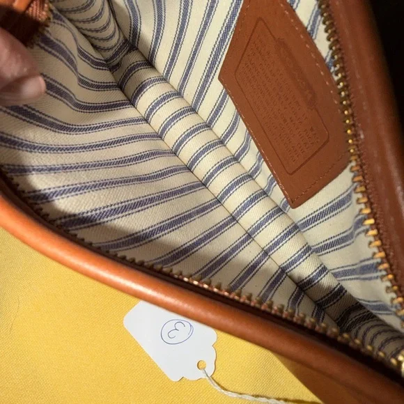 Coach vintage Saddle Brown Leather Zip Pouch Wallet very supple leather - Picture 12 of 16